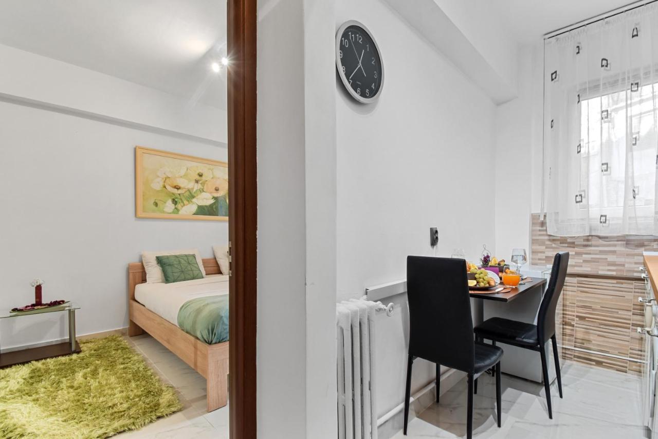 Central Studio Emerald Lejlighed Bukarest Eksteriør billede